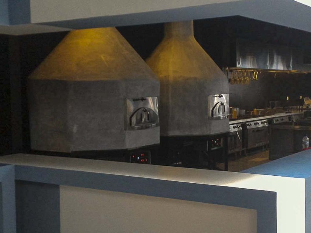 Aurora 120 custom Oven Pizza Brick Lava Stones Wood Gas Bali Indonesia Asia 500 048