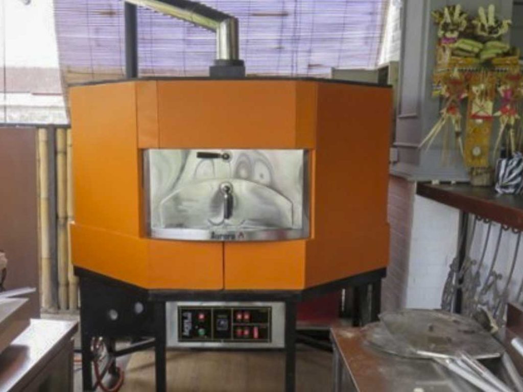 Aurora 120 orange Oven Pizza Brick Lava Stones Wood Gas Bali Indonesia Asia 400 028