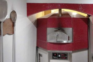 Aurora 120 red Oven Pizza Brick Lava Stones Wood Gas Bali Indonesia Asia 400 067