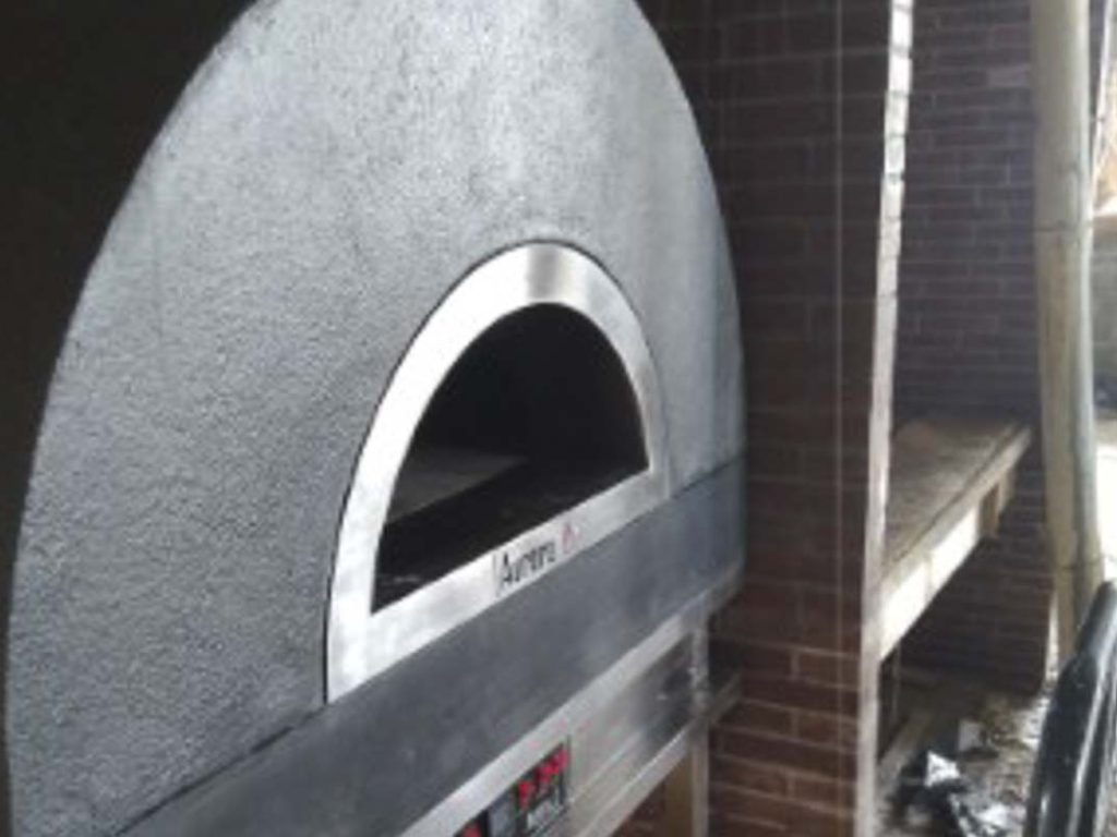 Aurora 90 black Oven Pizza Brick Lava Stones Wood Gas Bali Indonesia Asia 200 054