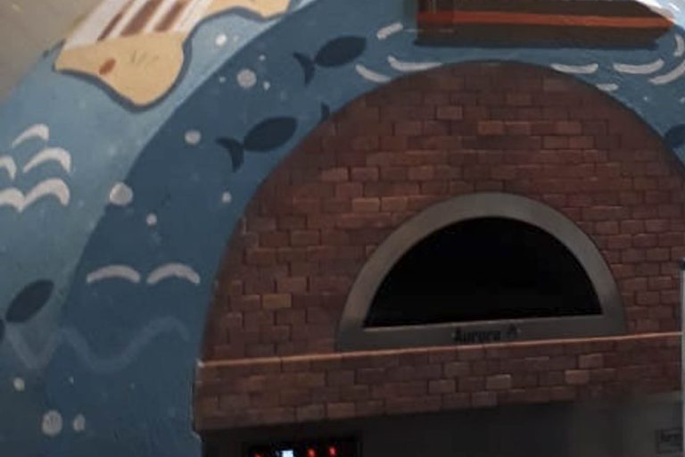 Aurora 90 custom Oven Pizza Brick Lava Stones Wood Gas Bali Indonesia Asia 200 022