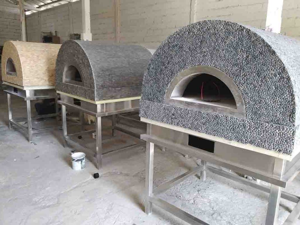 Aurora 90 mosaic Oven Pizza Brick Lava Stones Wood Gas Bali Indonesia Asia 200 044