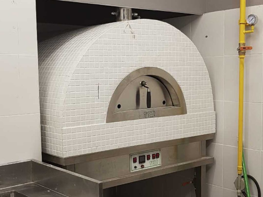 Aurora 90 white Oven Pizza Brick Lava Stones Wood Gas Bali Indonesia Asia 200 024