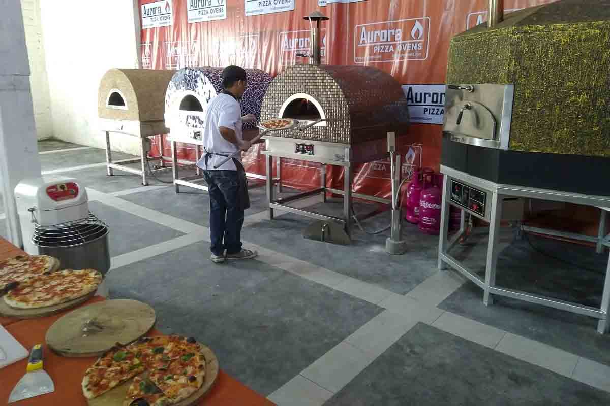 Aurora Oven Pizza Brick Lava Stones Wood Gas Bali Indonesia Asia try our ovens 006